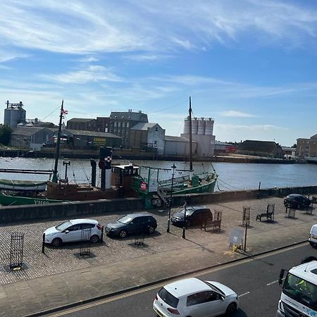 Spacious One Bedroom Flat With River View, 1E Great Yarmouth Exterior foto
